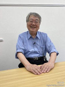 P9 向山先生写真