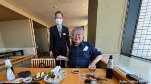 P75 美崎眞弓画像1(向山先生と生方さん)